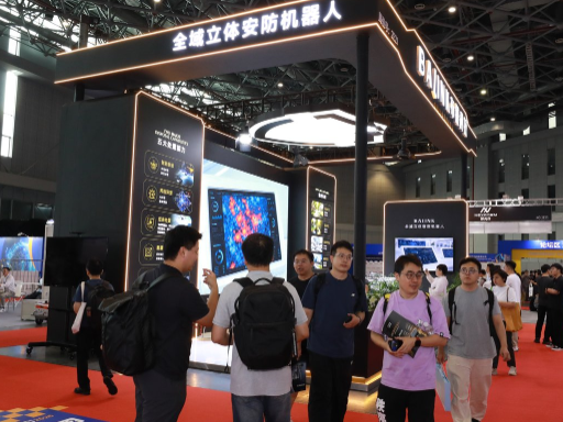 全链生态覆盖，贯通软硬一体全产业链